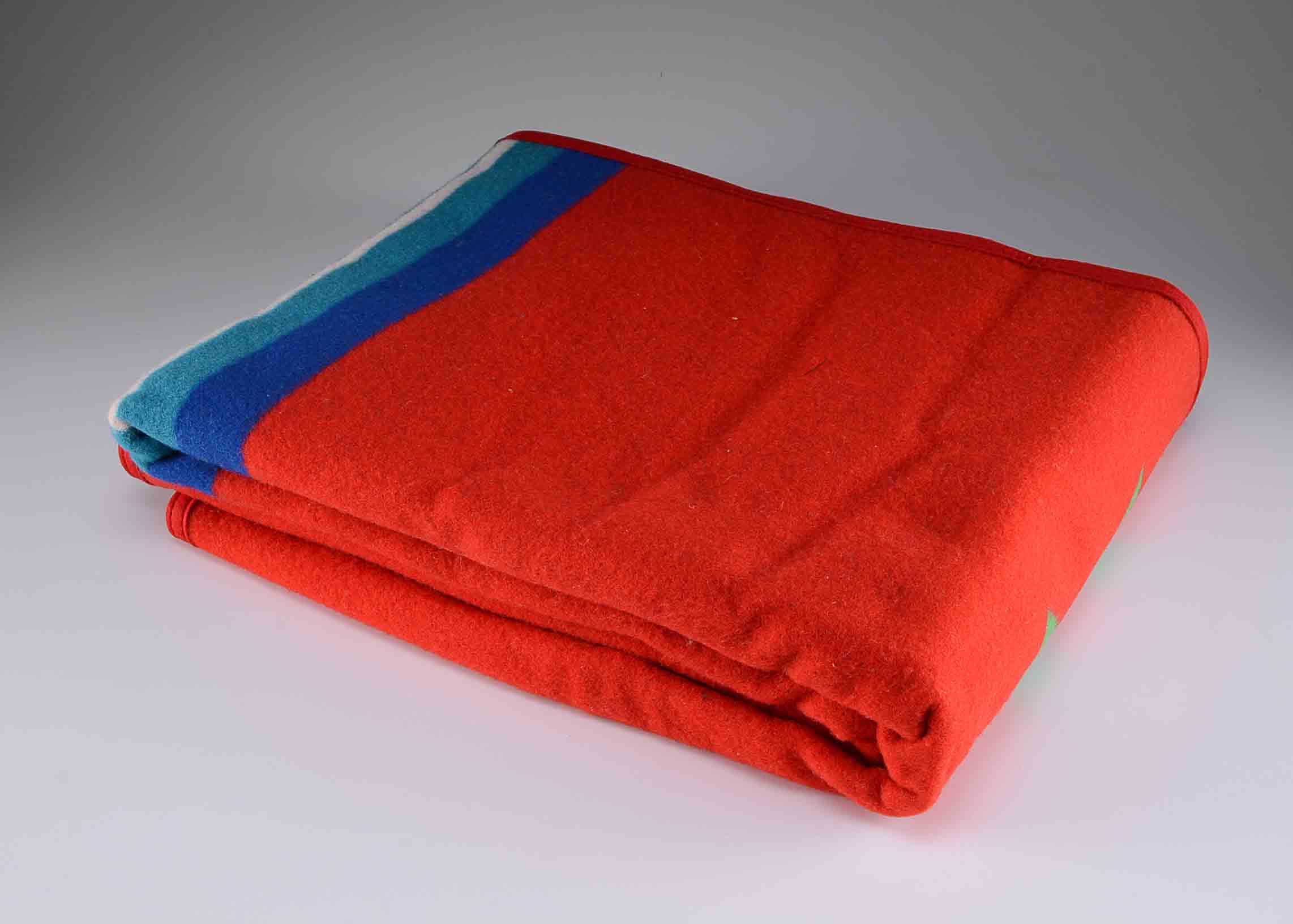 Pendleton Beaver State Indian Friendship Blanket, "Sioux Star"
