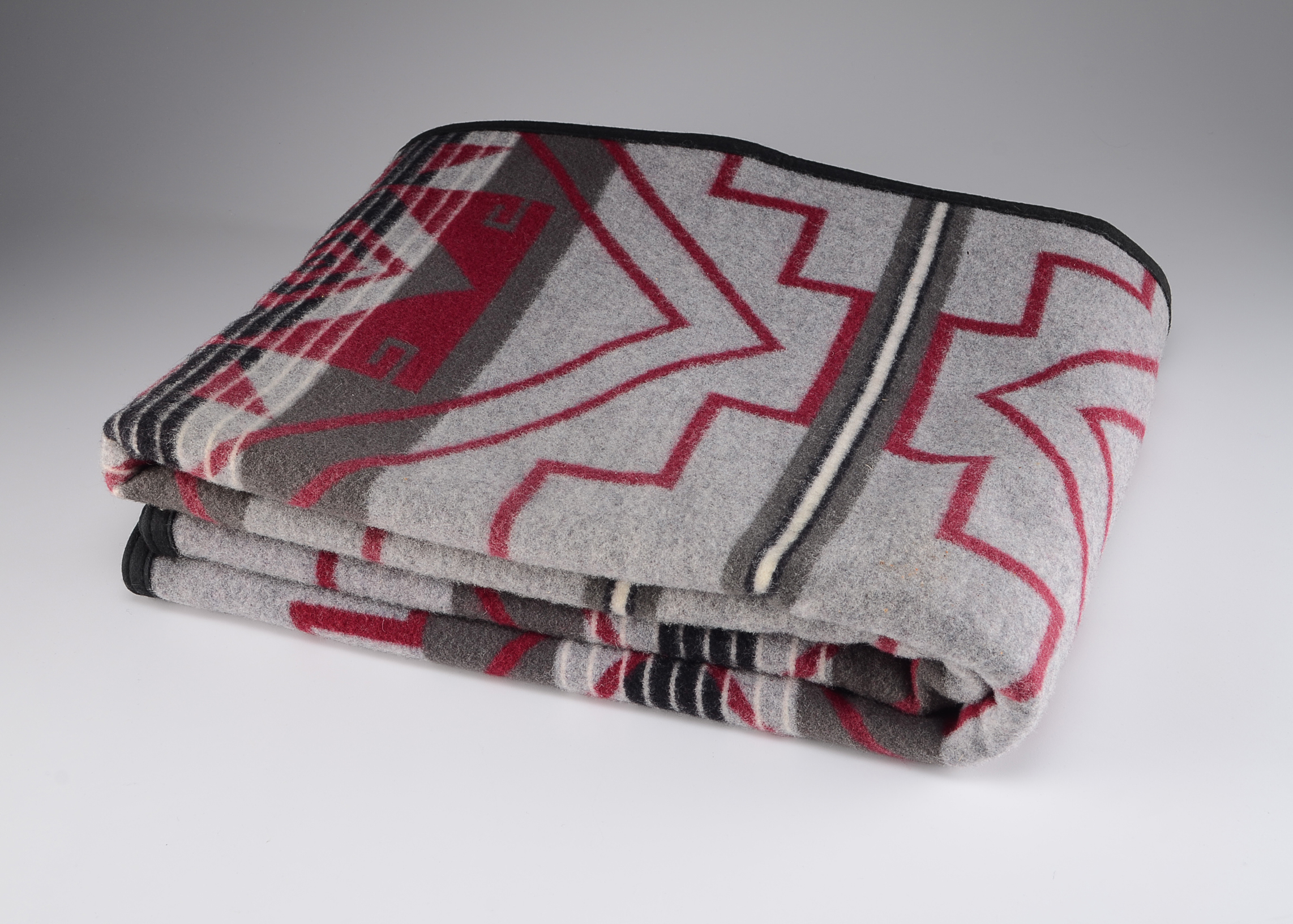 Commemorative Pendleton Navajo "Chaco Trail" Blanket