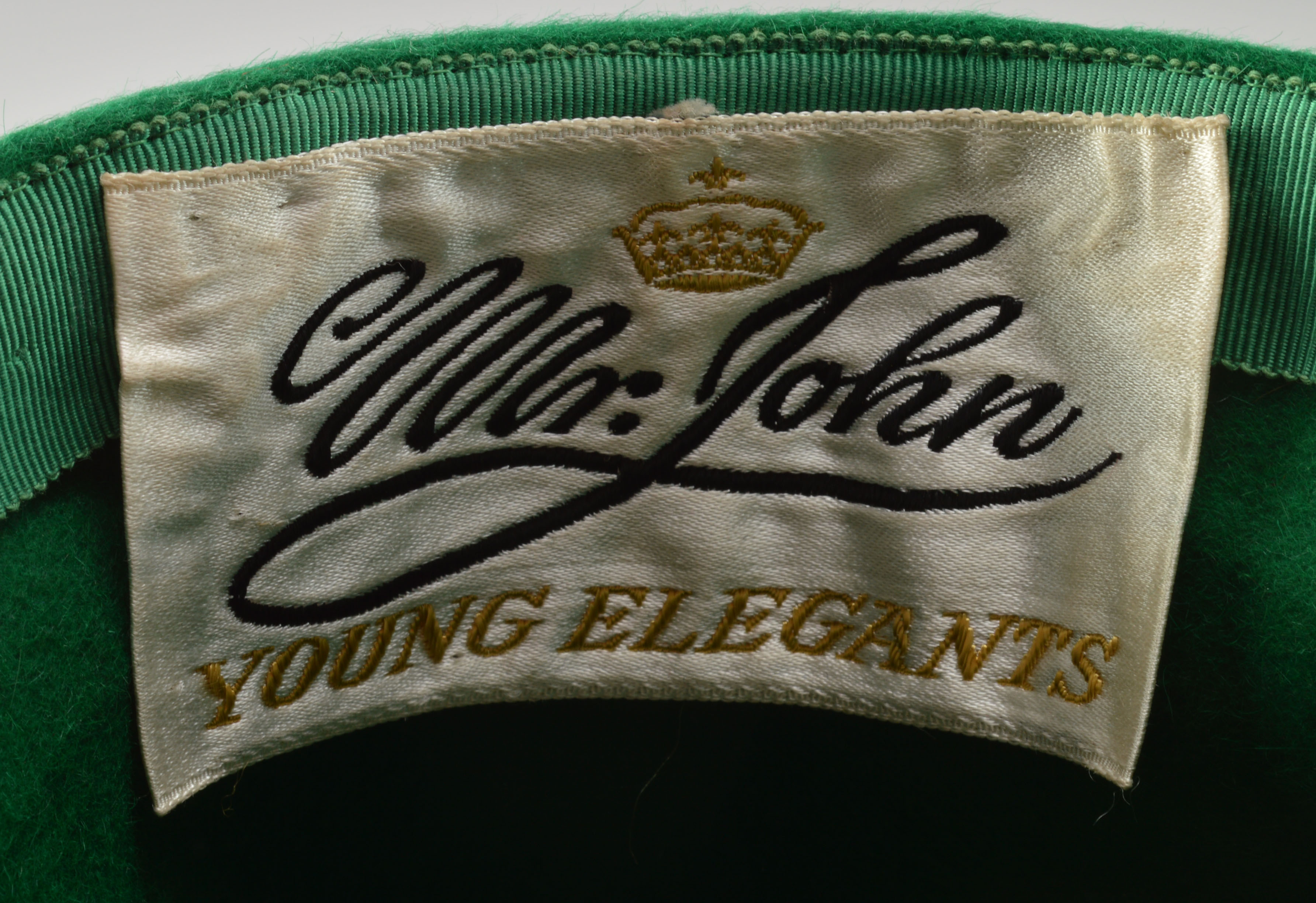 Vintage Mr. John Young Elegants Emerald Green Cloche Hat 
