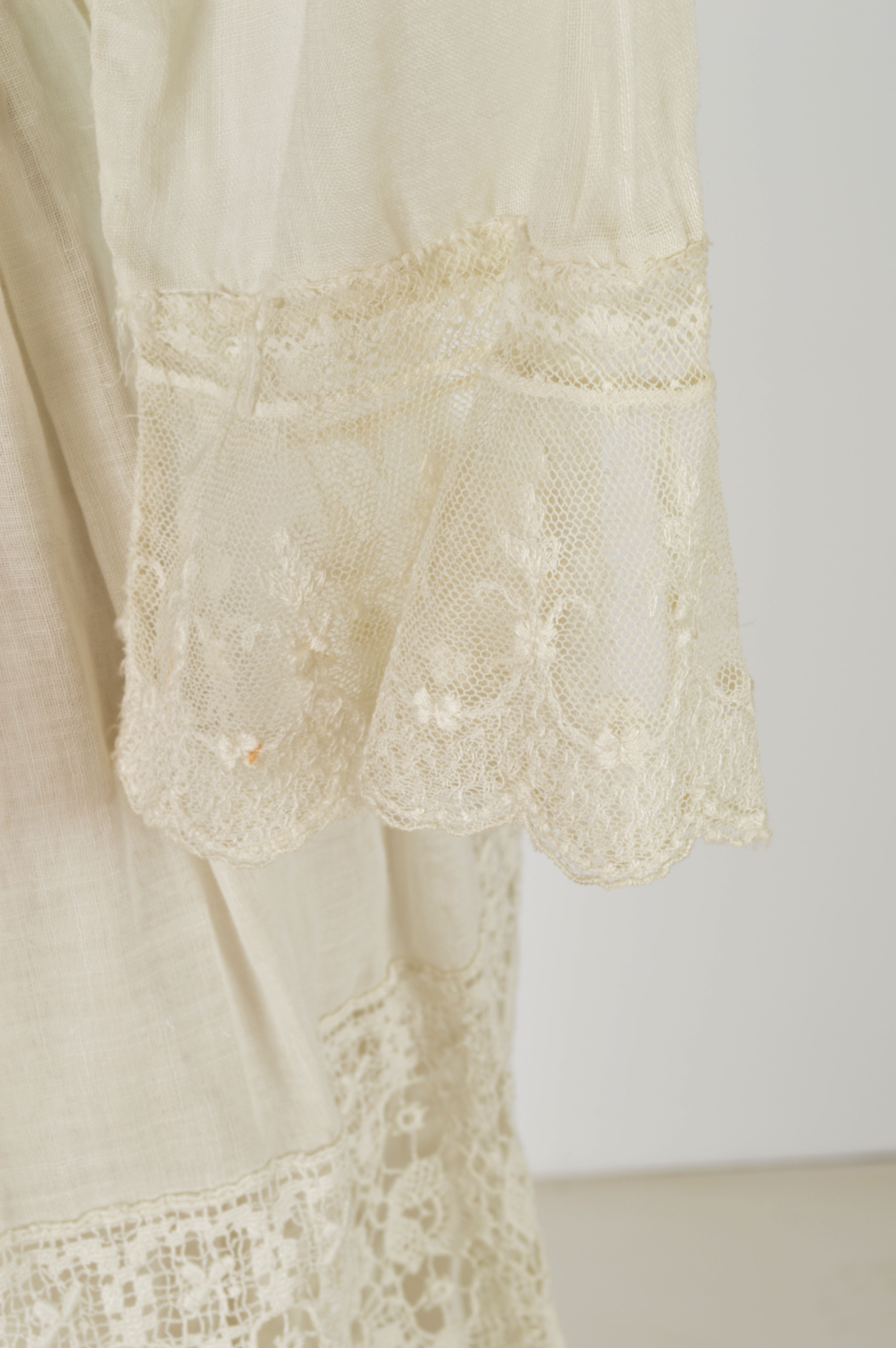Early 20th Century Edwardian White Cotton Dress