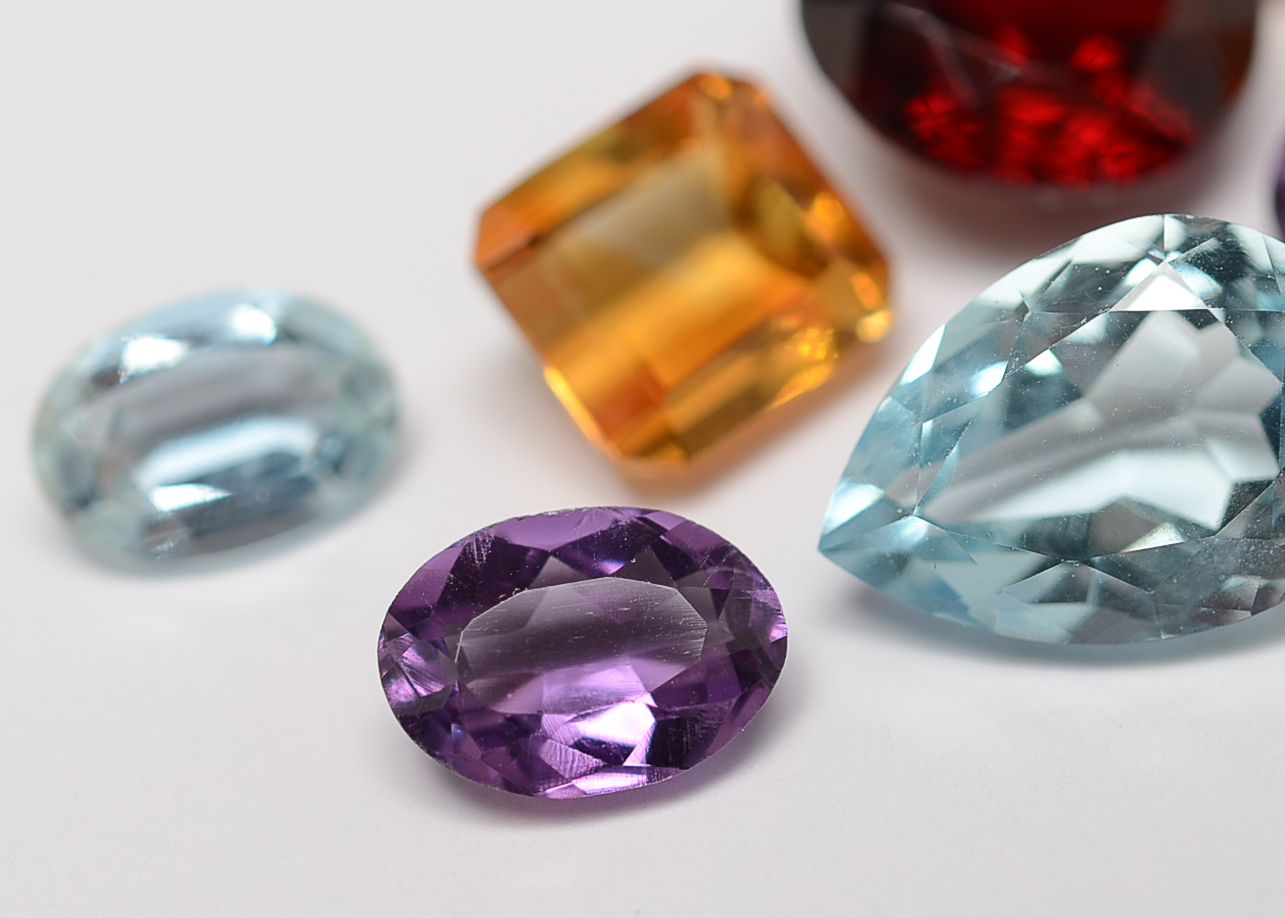 Loose 11.39 Carat Total Weight Gemstones