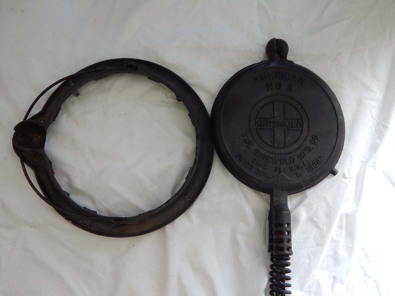 Cast Iron Waffle Maker