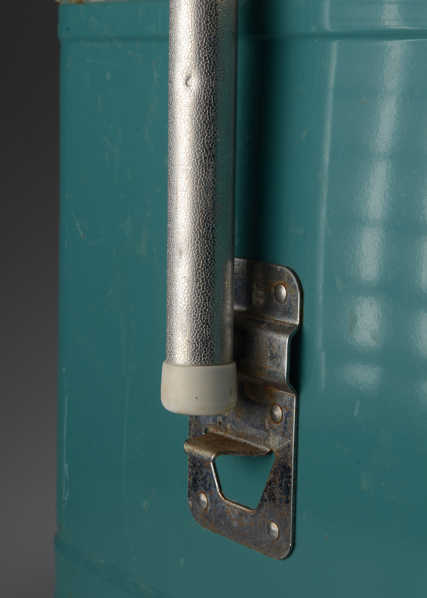 Vintage Coleman Hard Side Cooler