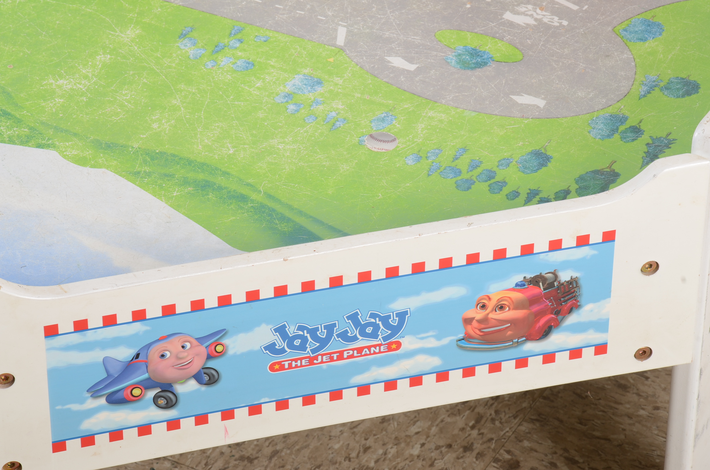 Jay Jay the Jet Plane Octagon Activity Table