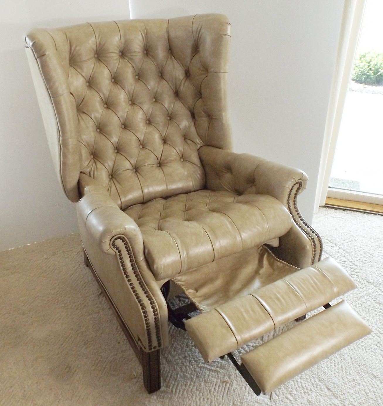 1970's Wing Back Barcalounger Chair