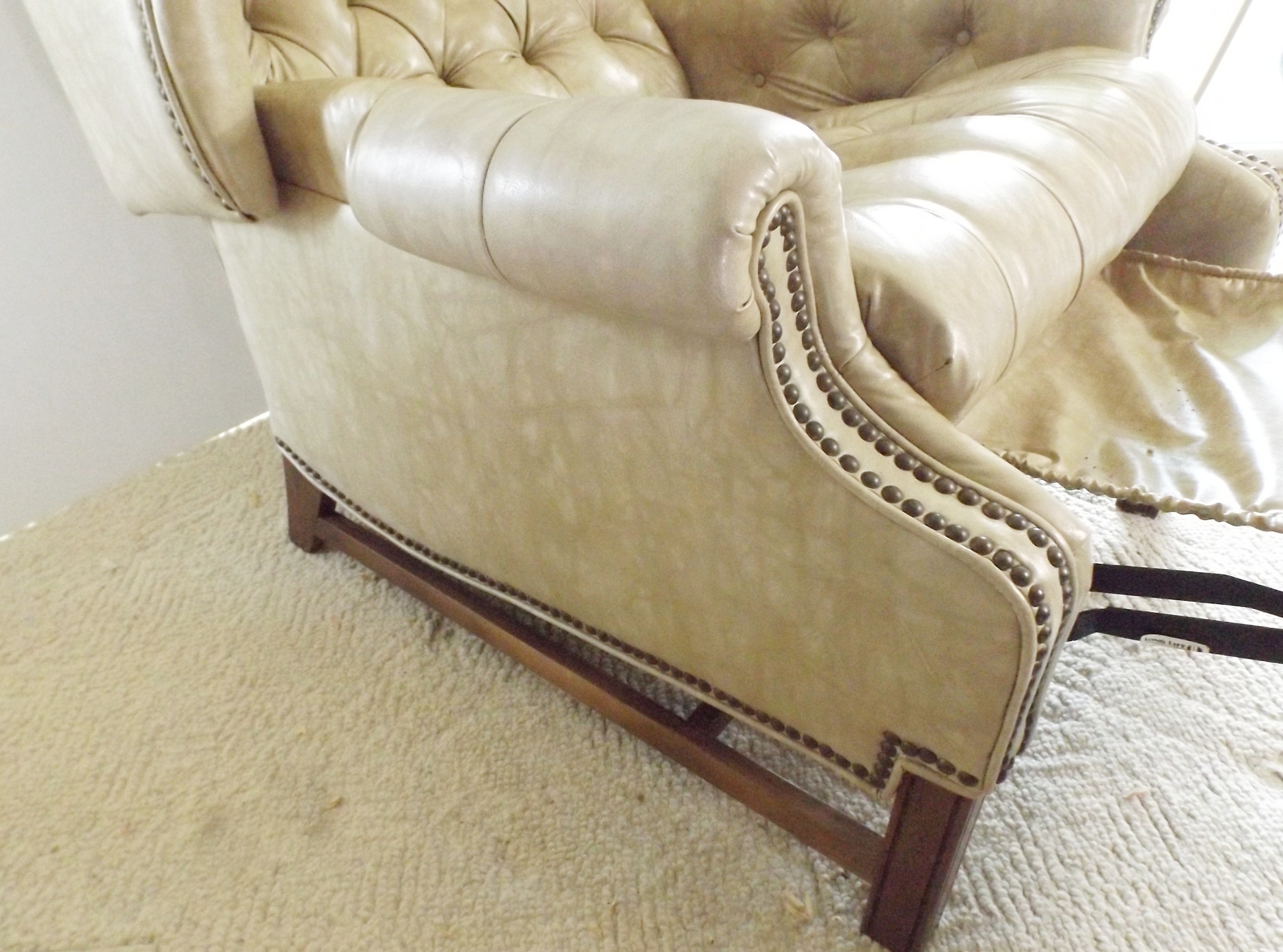 1970's Wing Back Barcalounger Chair