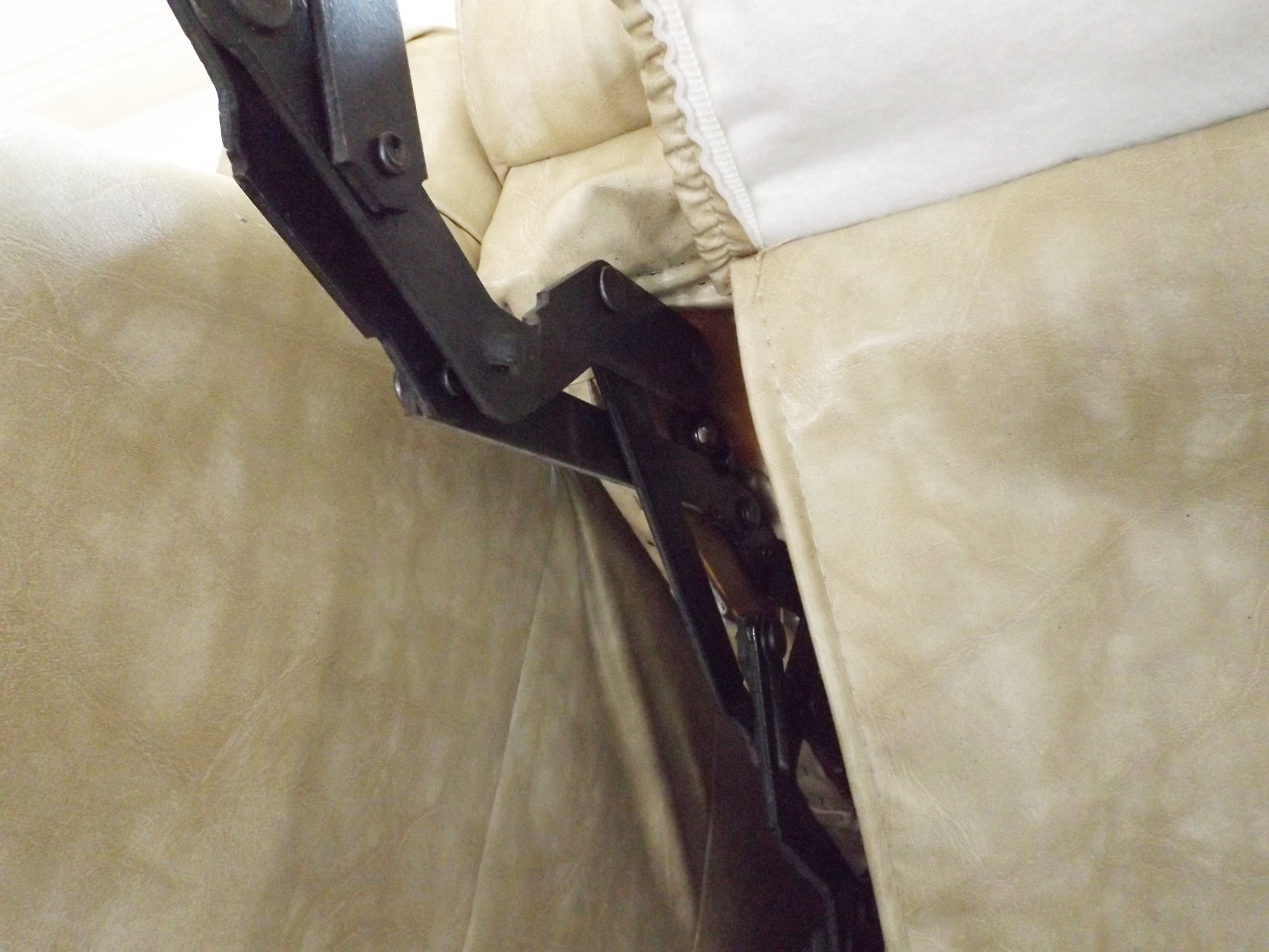 1970's Wing Back Barcalounger Chair