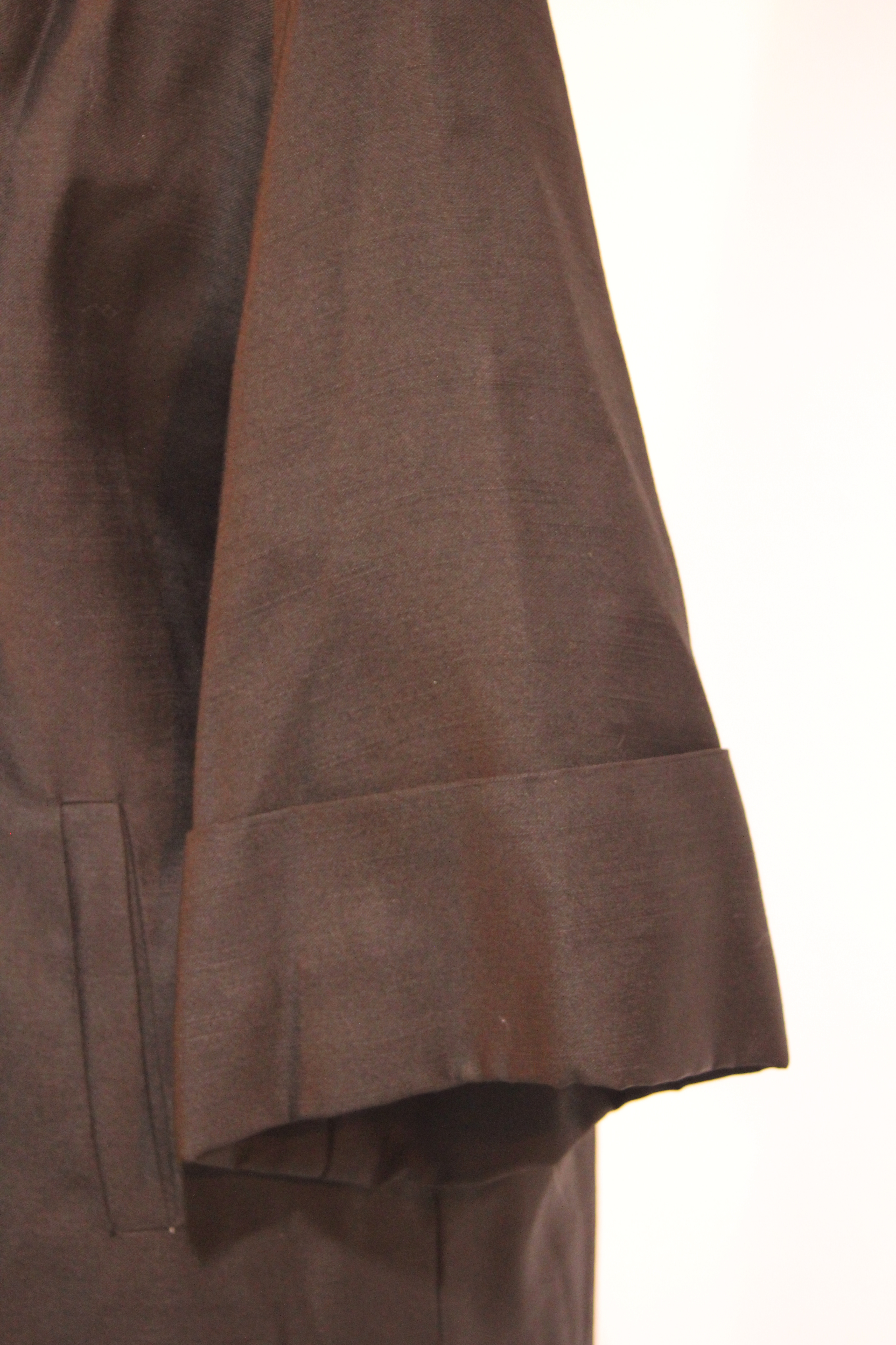 Women's Black Open Front Knee Length Cuffed Sleeve Blazer 