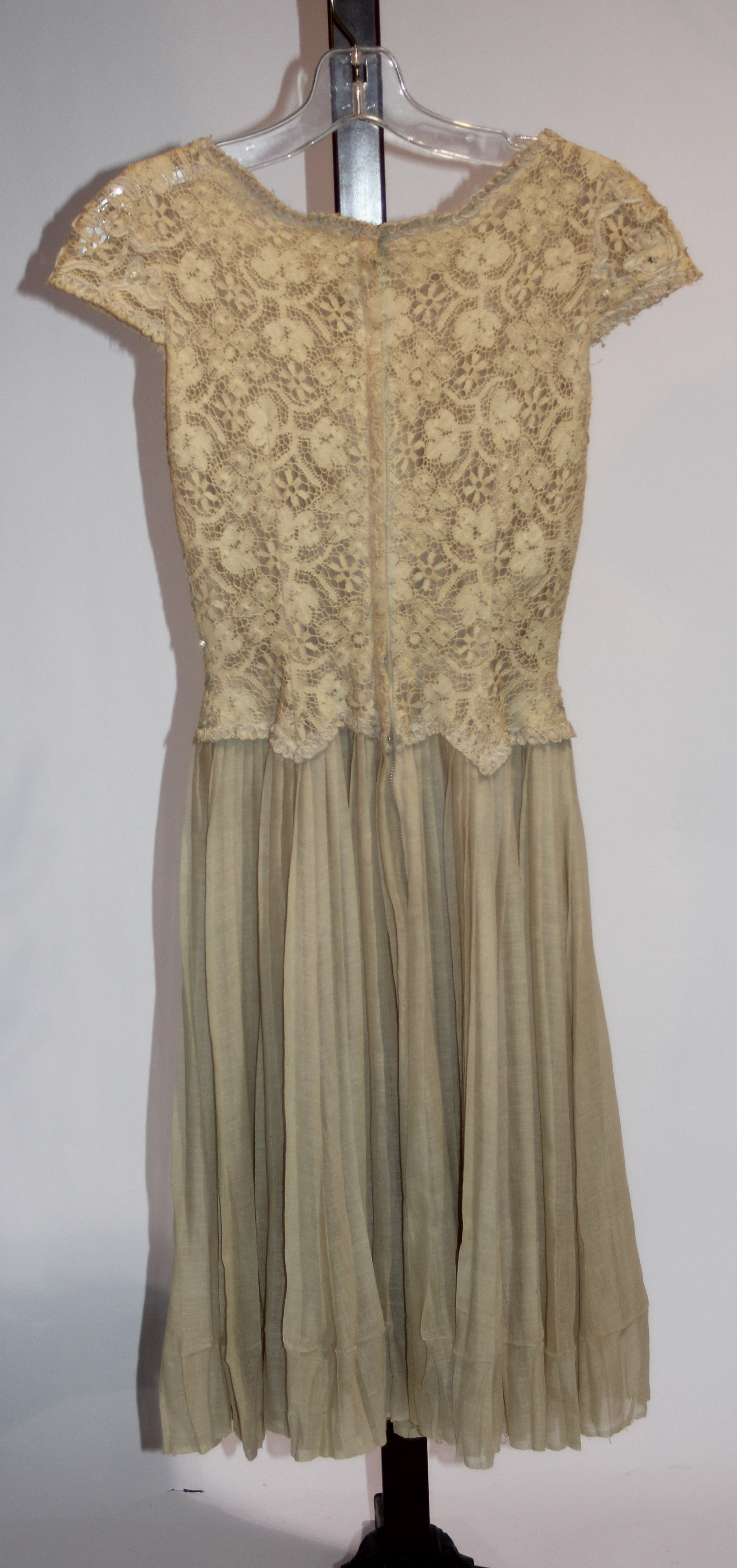Vintage Lace and Linen Dress with Pleated Skirt
