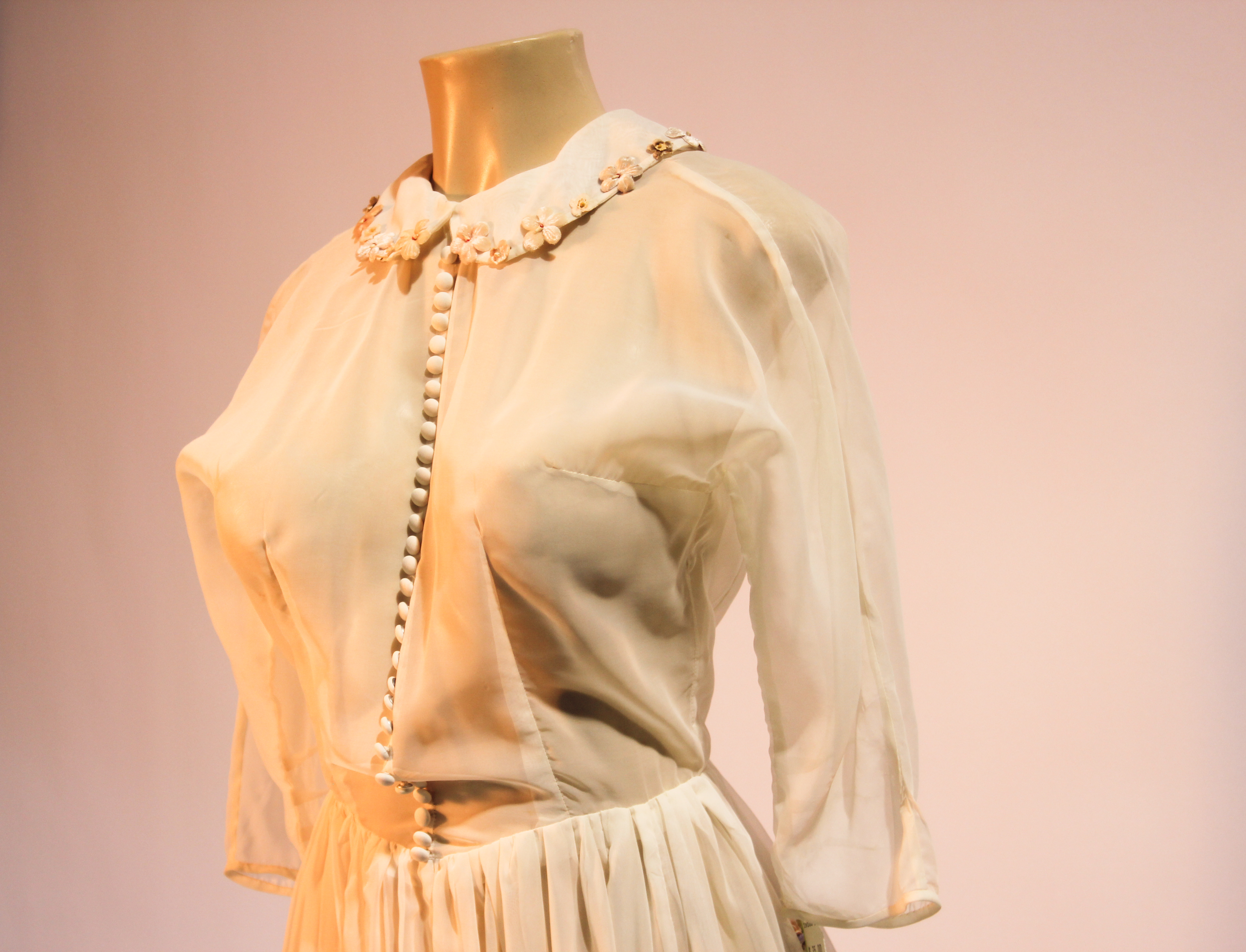 Women's Vintage Dresses with Floral Detail