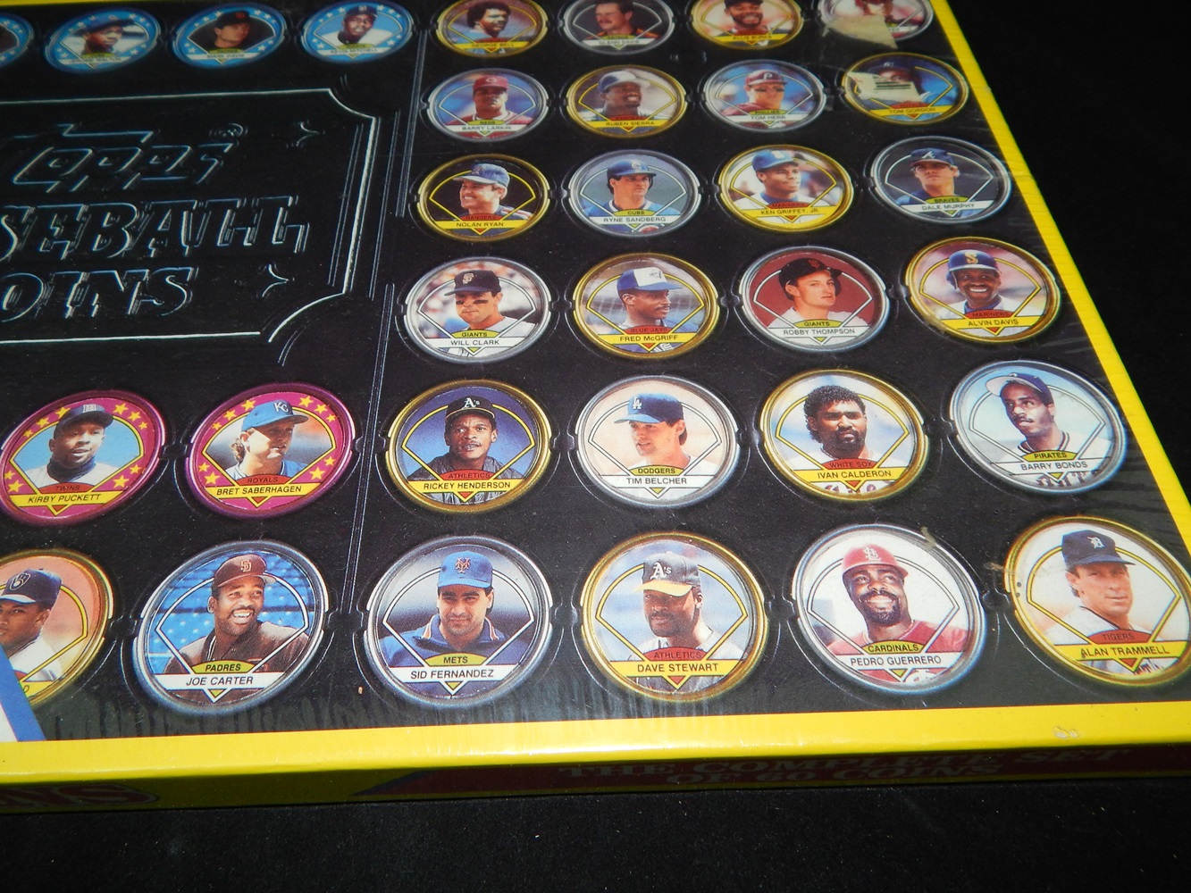 Topps 1990 Baseball Coins