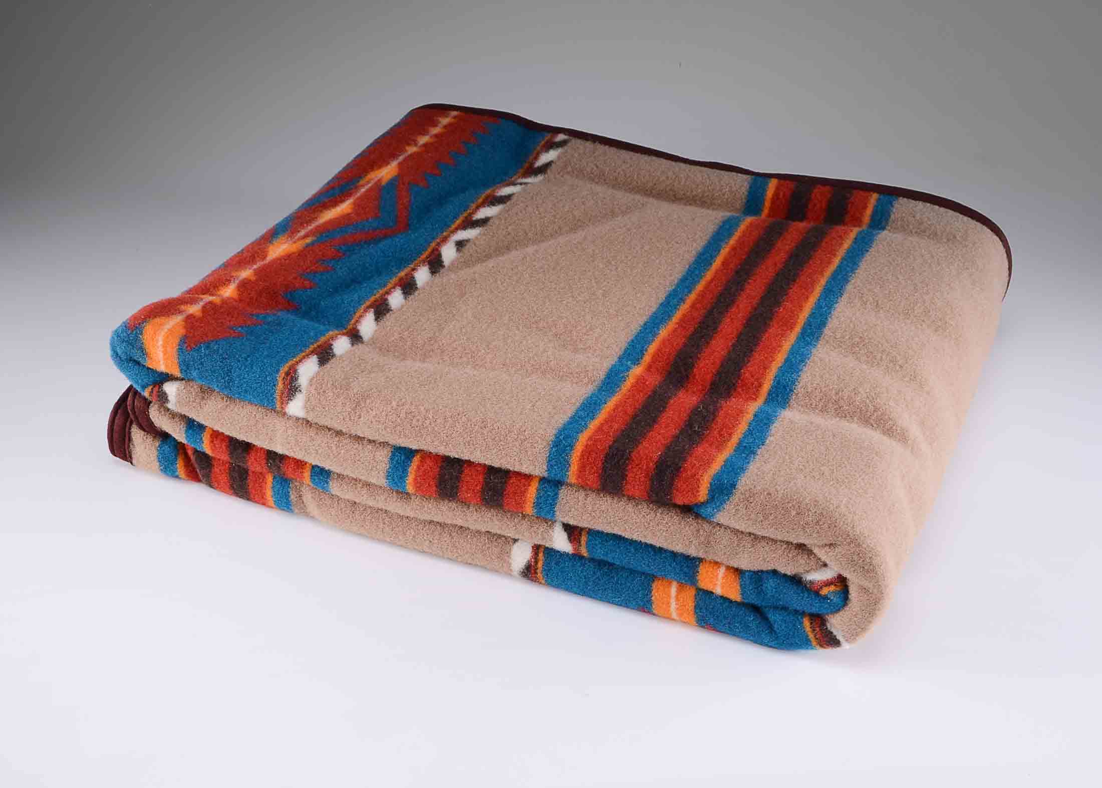 Pendleton Beaver State Indian Friendship Blanket