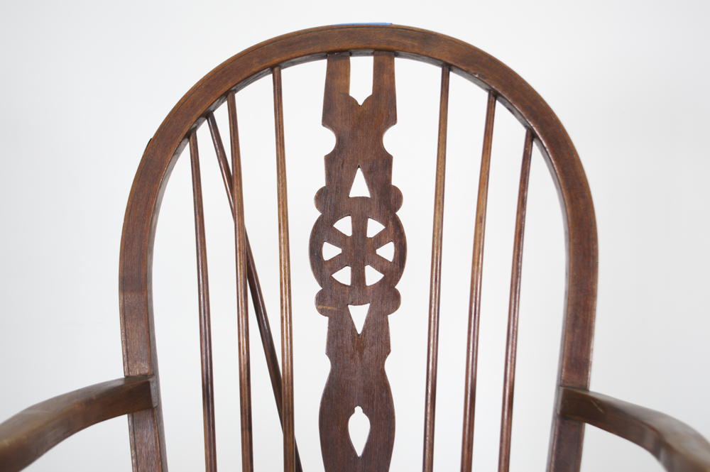 English Wheelback Windsor Chair and American Windsor Chair