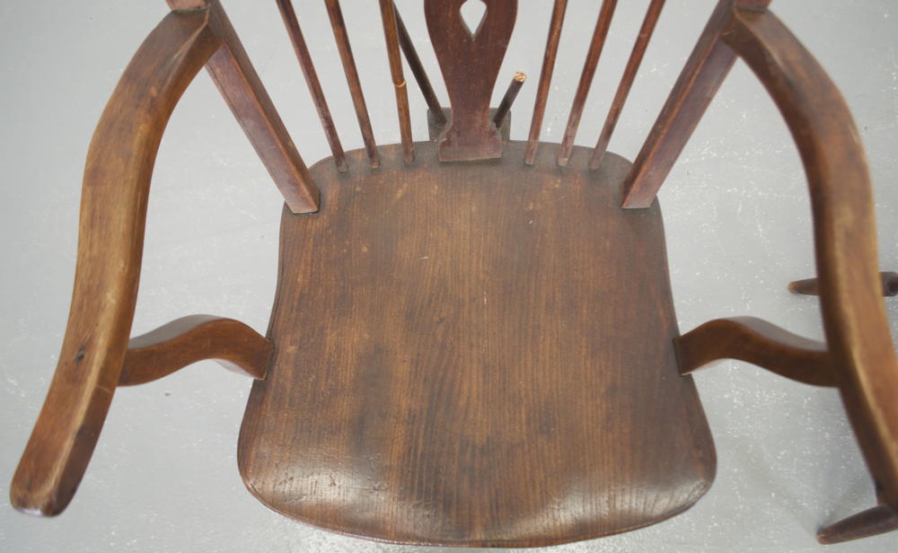 English Wheelback Windsor Chair and American Windsor Chair