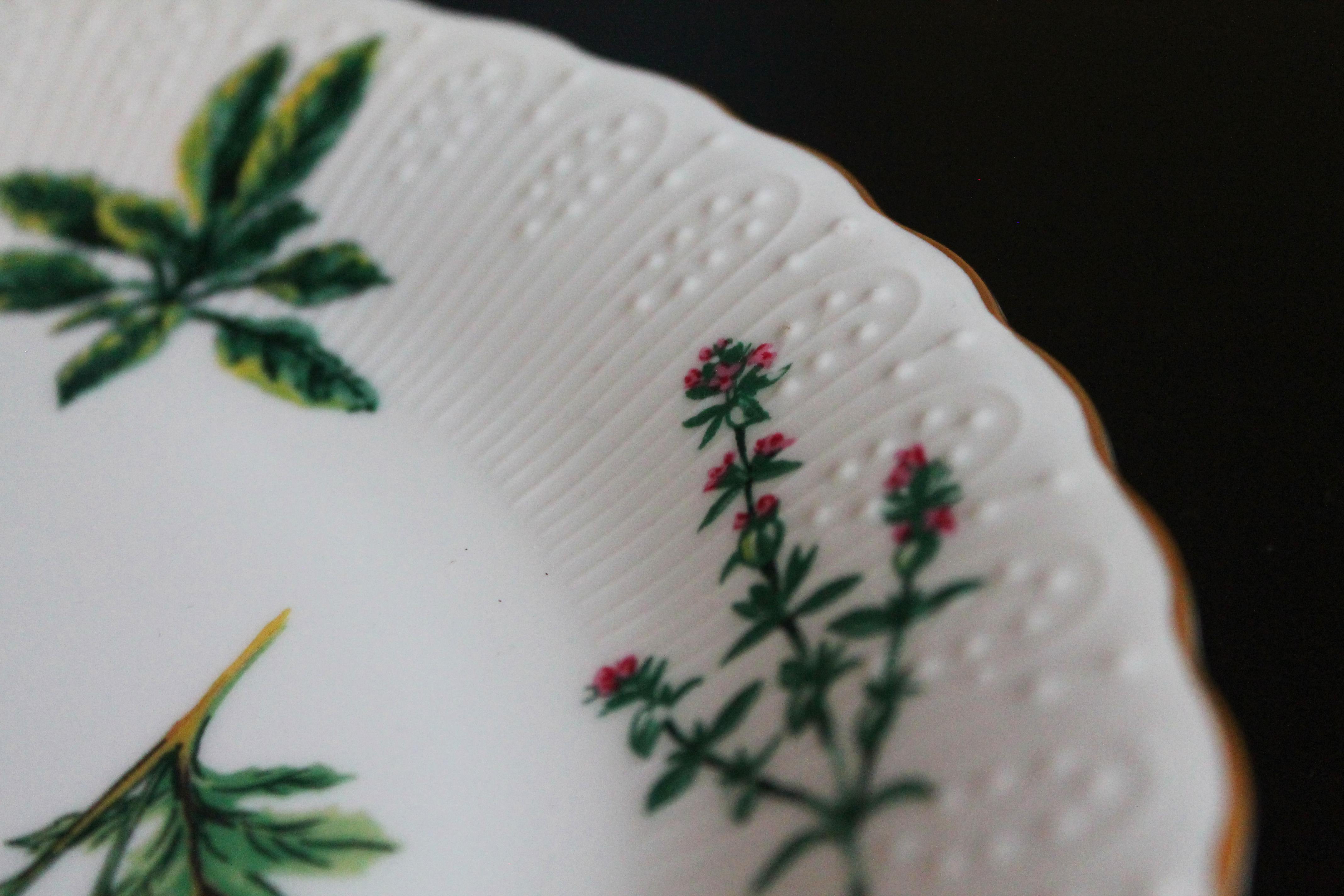 Three-Piece Andrea by Sadek Serving Plate Bowl and Spoon