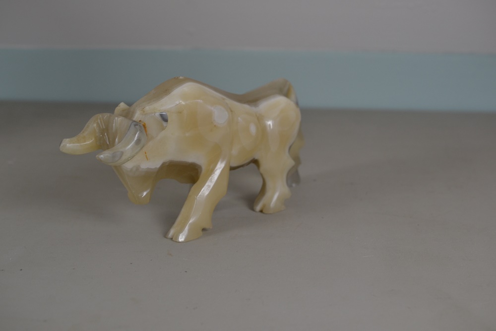 Group Of Larger Home Decor Items