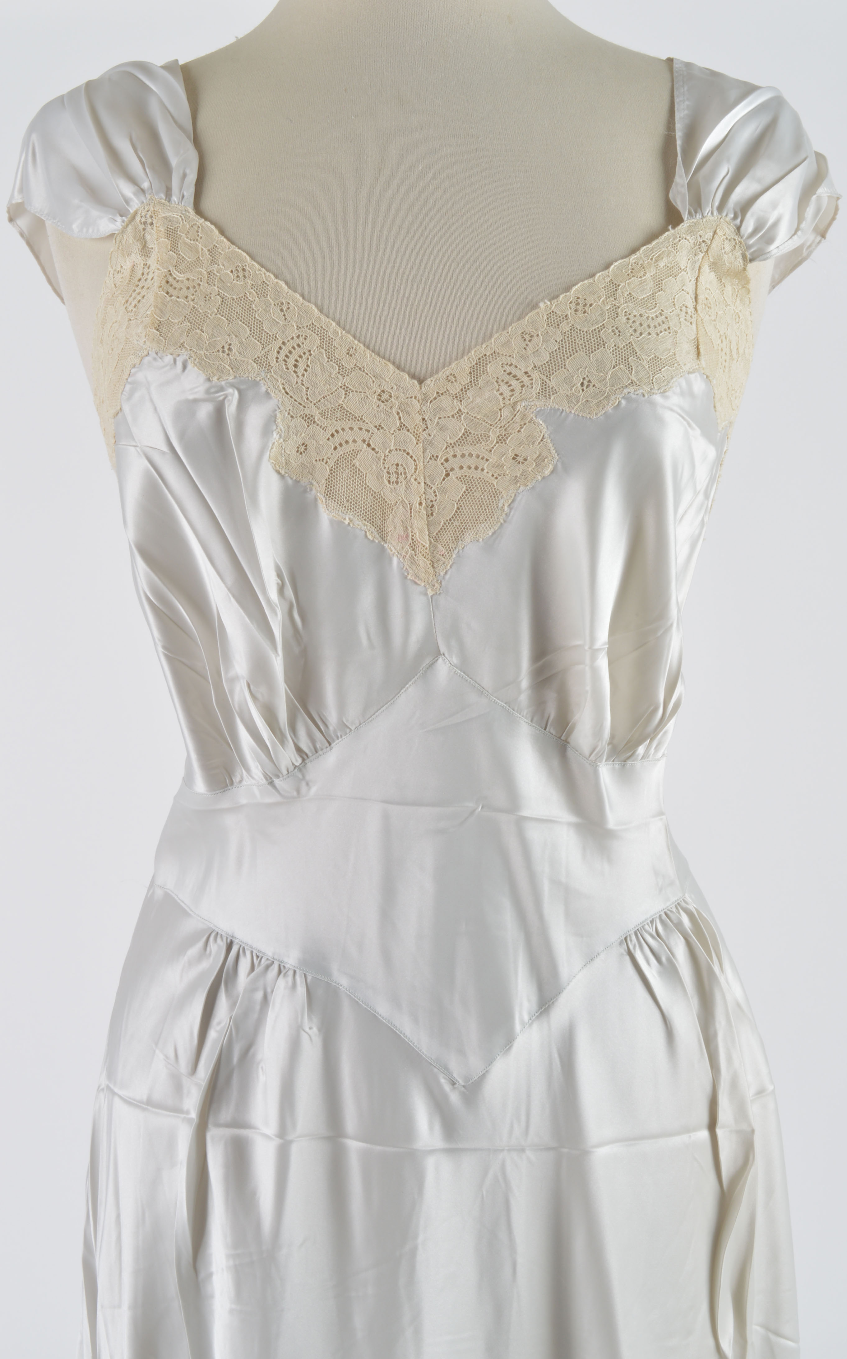 Vintage Nightgown with Coordinating Robe