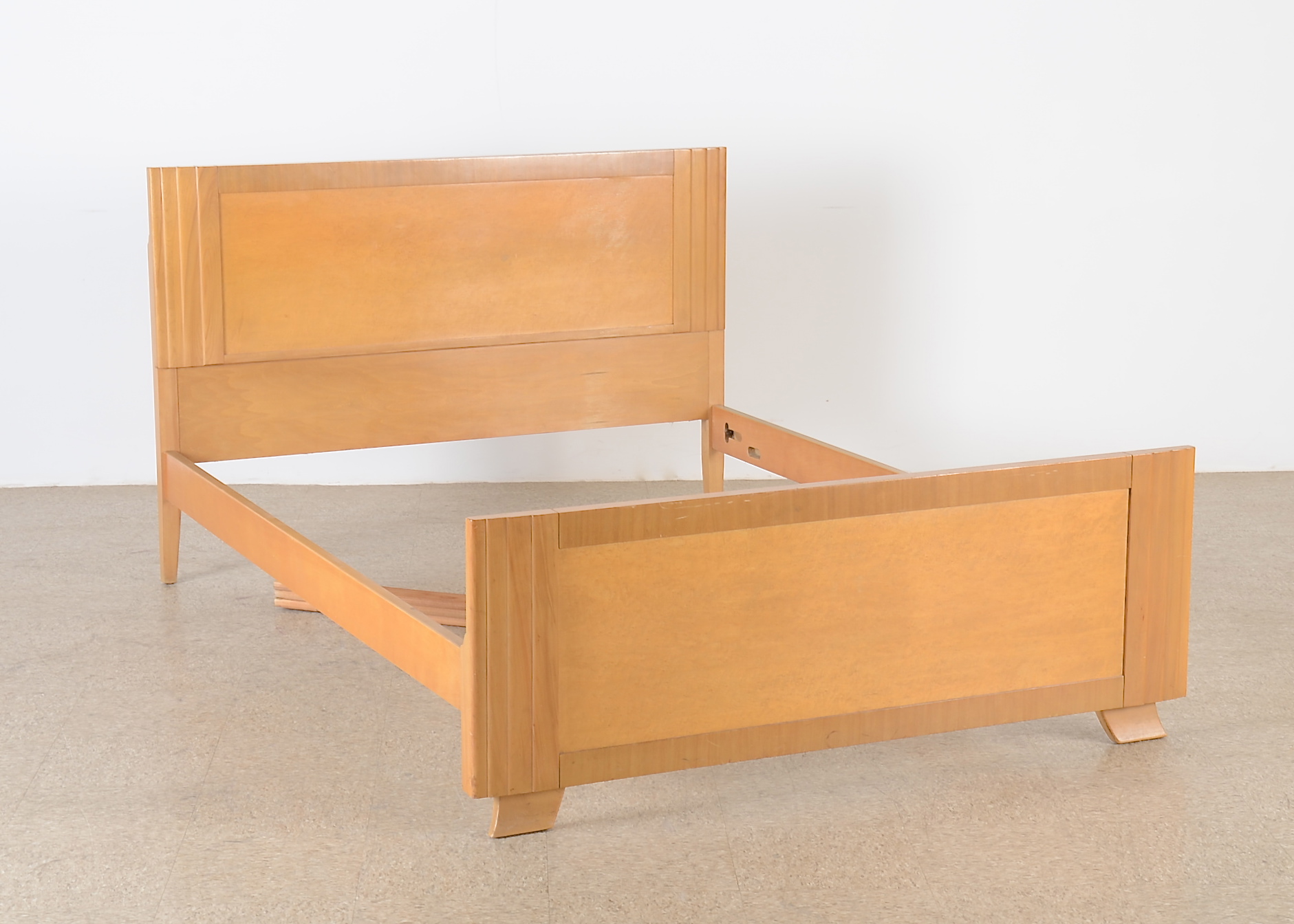 Rway Mid Century Modern Bed Frame