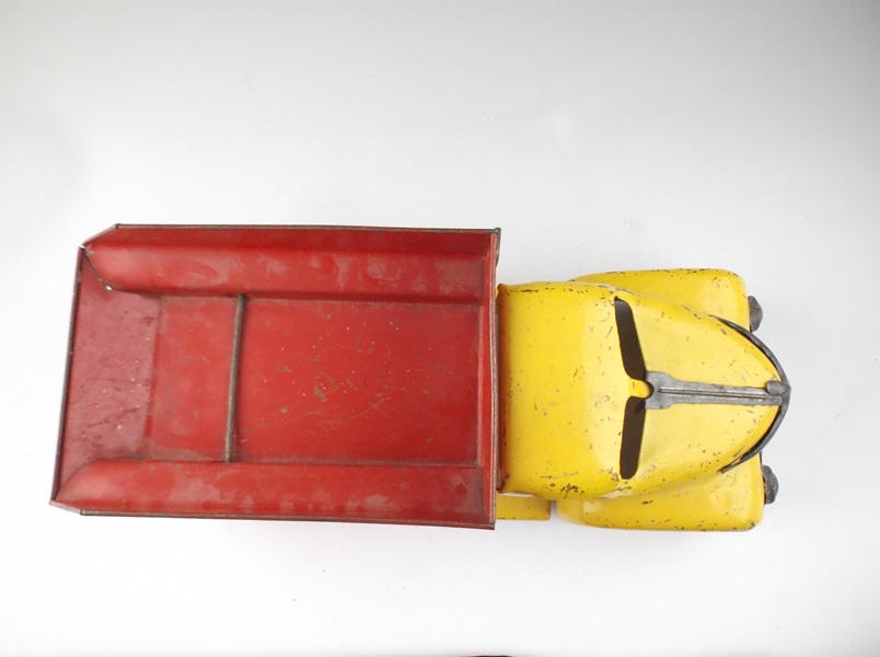 1940s Marx Toys Metal Coke Dump Truck