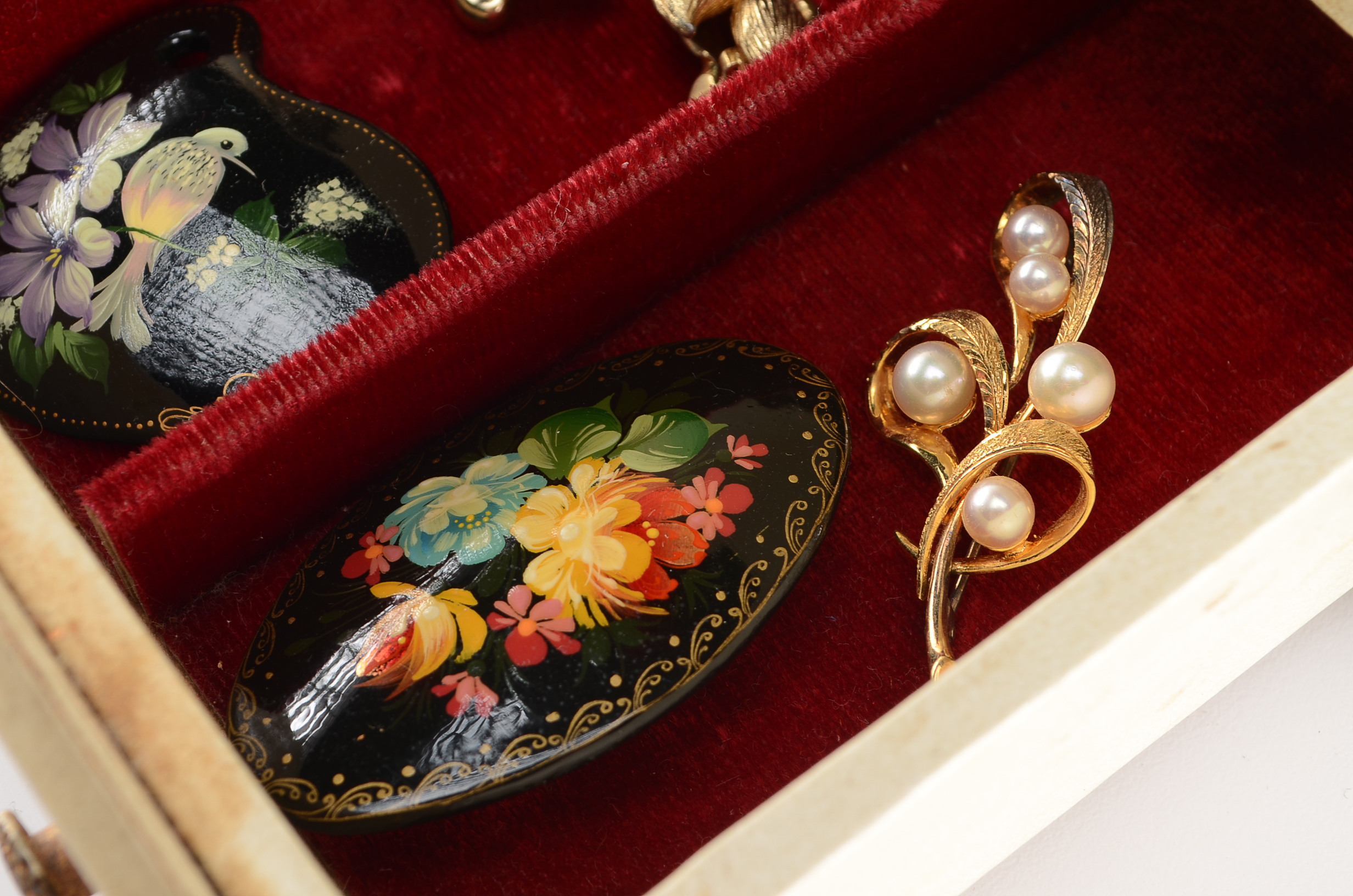 Assortment of Vintage Jewelry in Jewelry Box