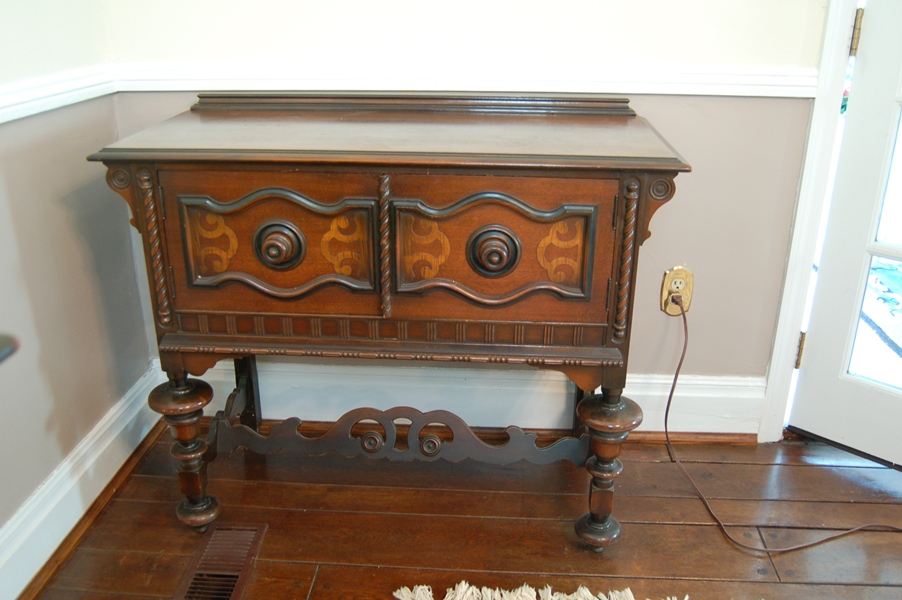 Vintage Jacobean Revival Server