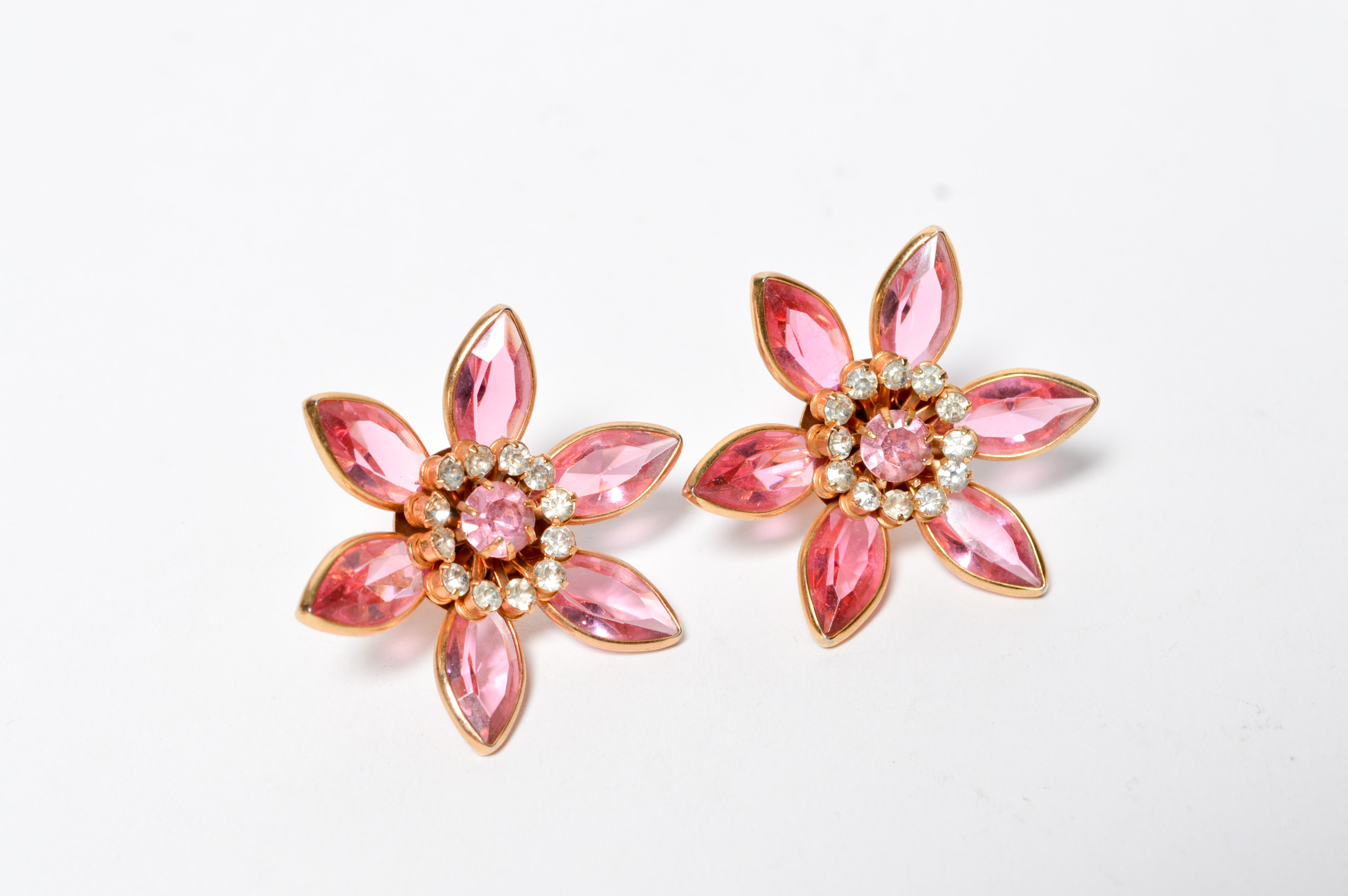 Lot of Vintage Earrings 