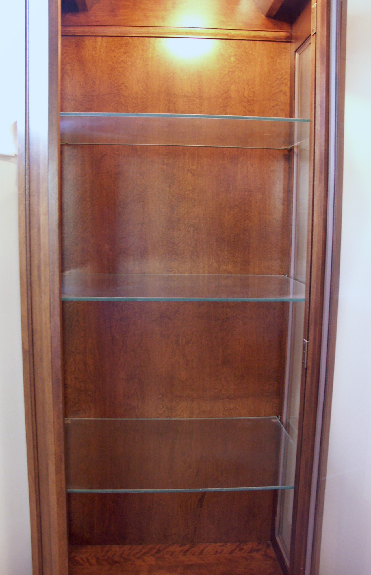 Ethan Allen Lighted Curio Cabinet