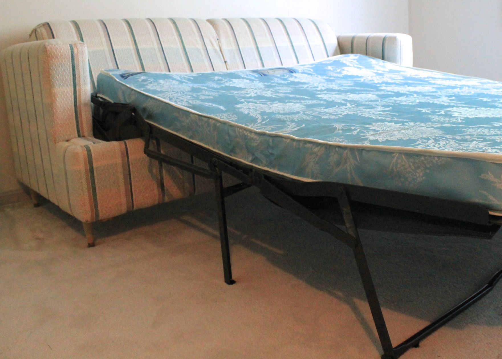 Bassett Sleeper Sofa