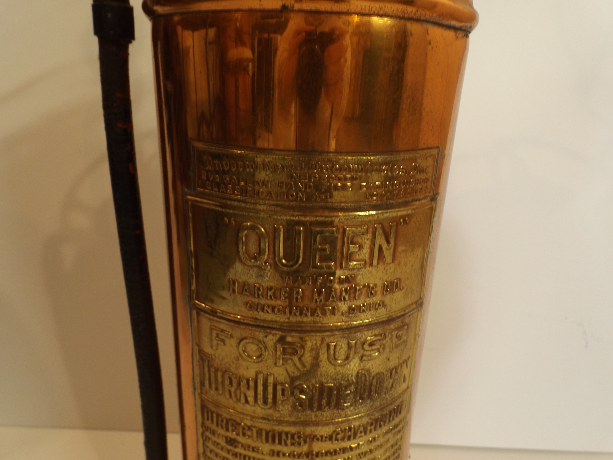 Repurposed Copper Fire Extinguisher Lamp