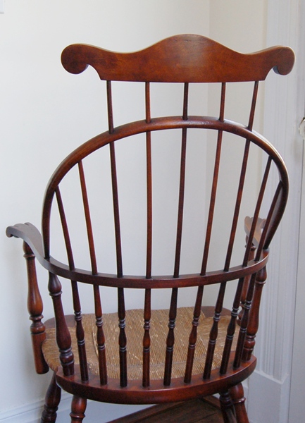 Antique Sack-Back with Comb Windsor Armchair