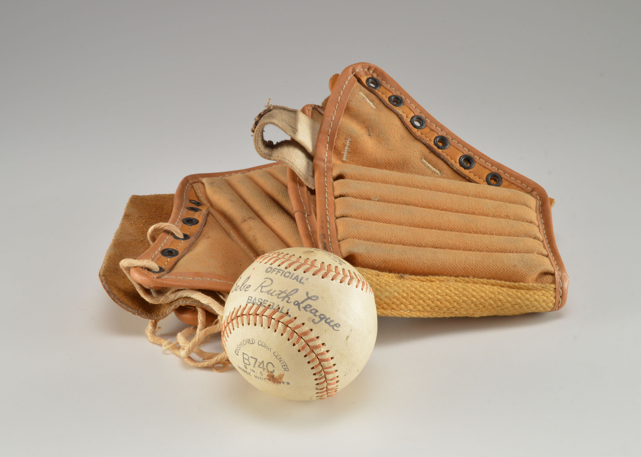 Vintage MacGregor Athletic Equipment/Includes Babe Ruth Ball