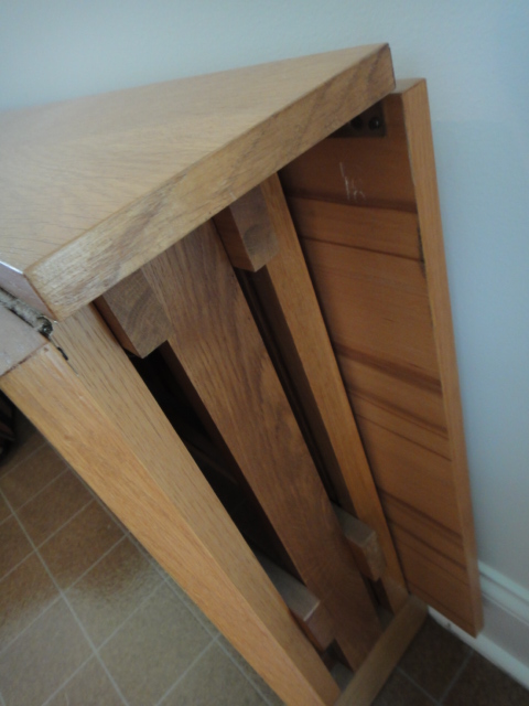 Mid-Century Danish Drop Leaf Teak Table with Gateleg