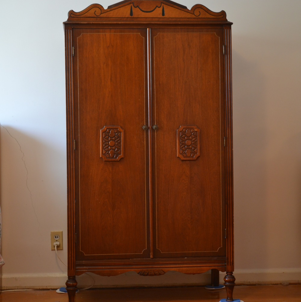 Vintage Cedar-Lined Chifferobe