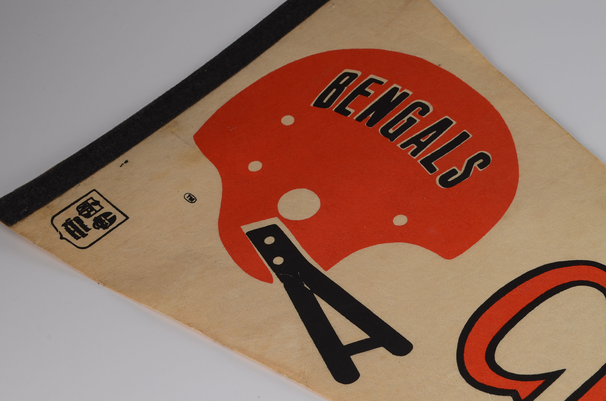 Cincinnati Bengals Vintage Pennant Plus a Clock