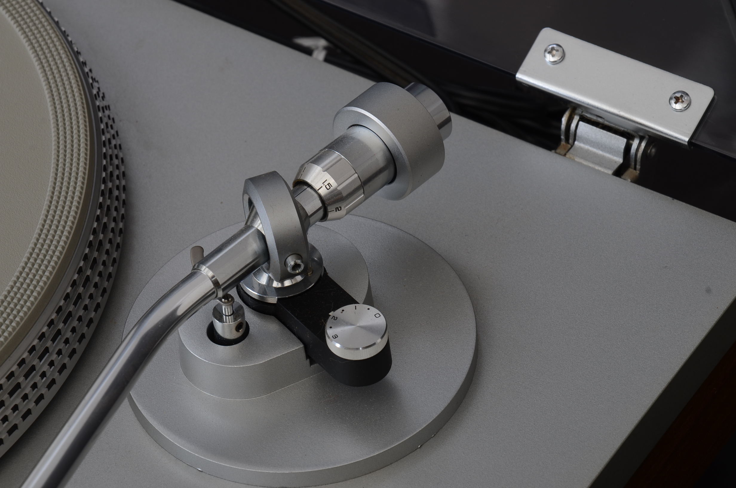 Yamaha YP-D6 Turntable with Box