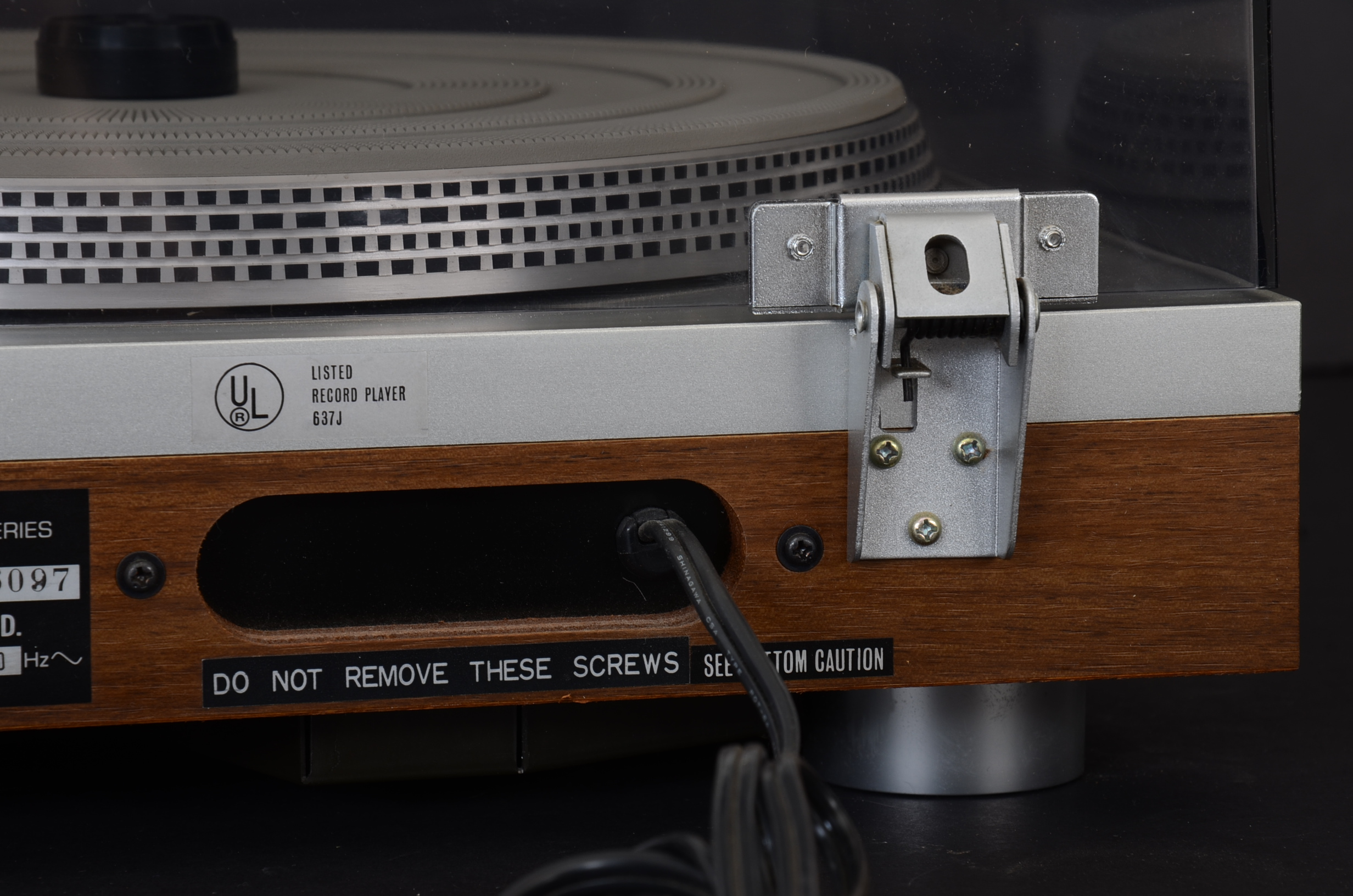 Yamaha YP-D6 Turntable with Box