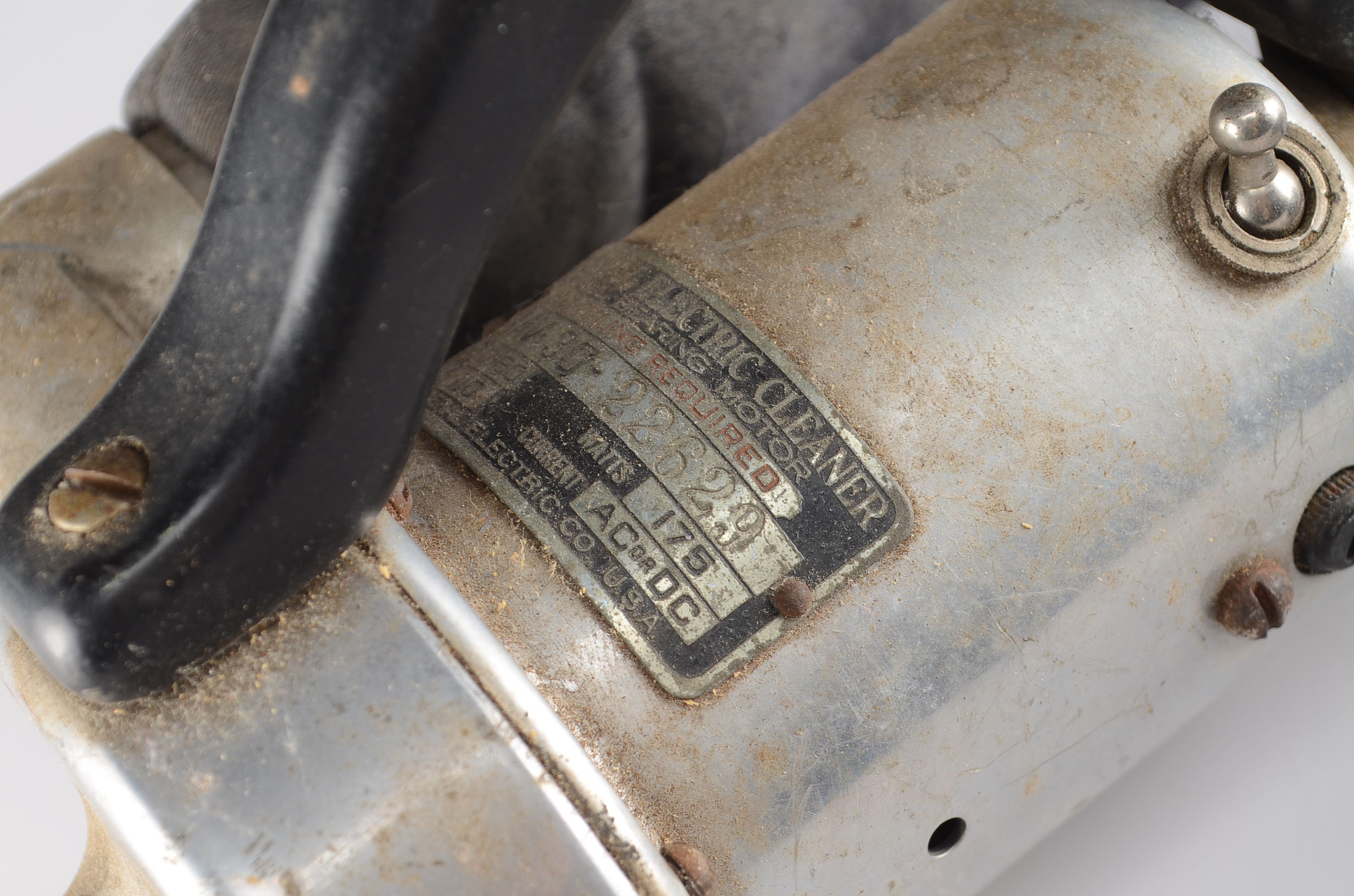 Vintage 1930s GE Hand Held Vacuum