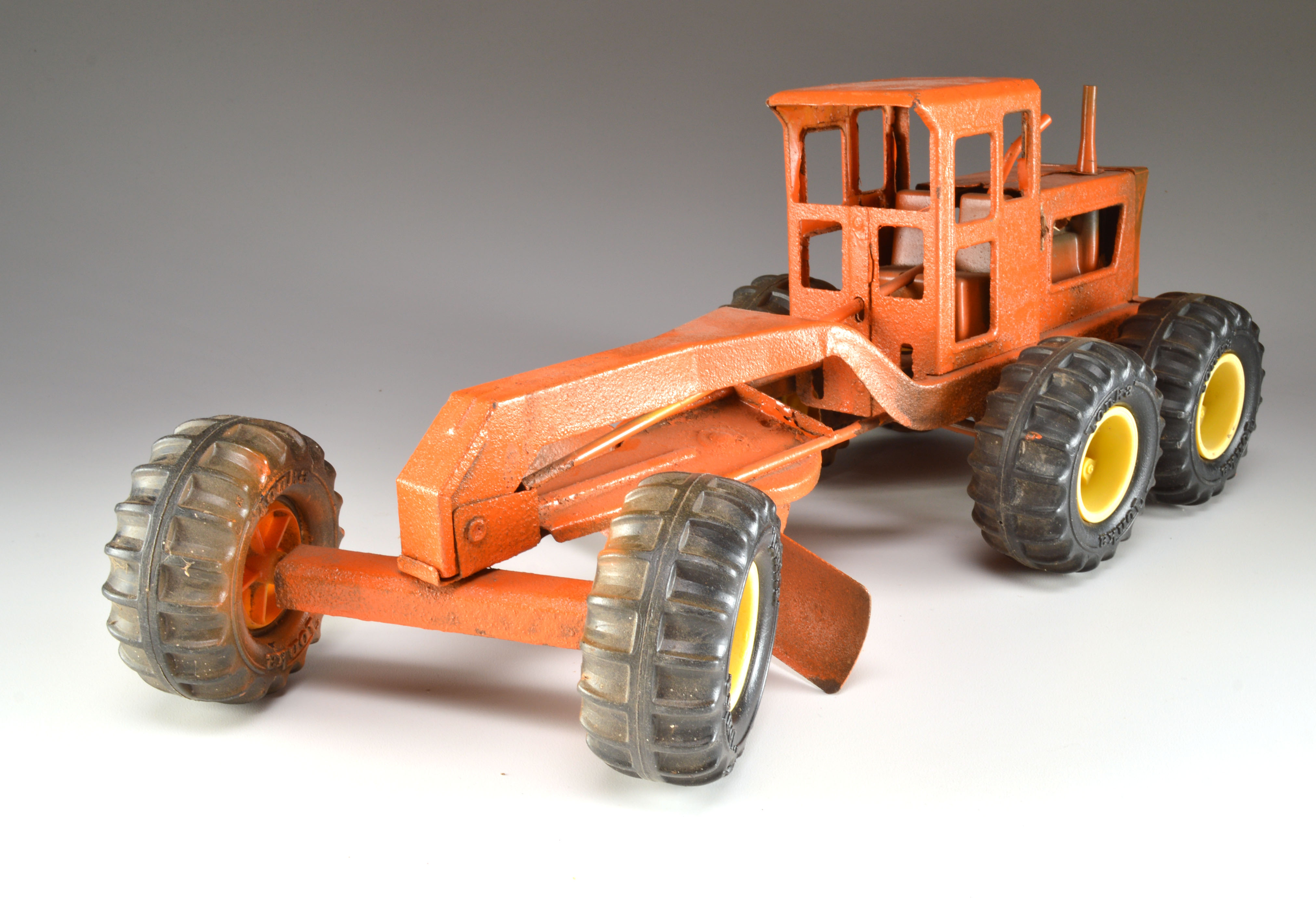 Vintage Metal Tonka Grater Farm Equipment