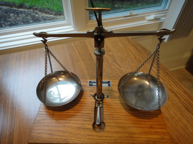 Vintage Henry Troemner Apothecary Scale