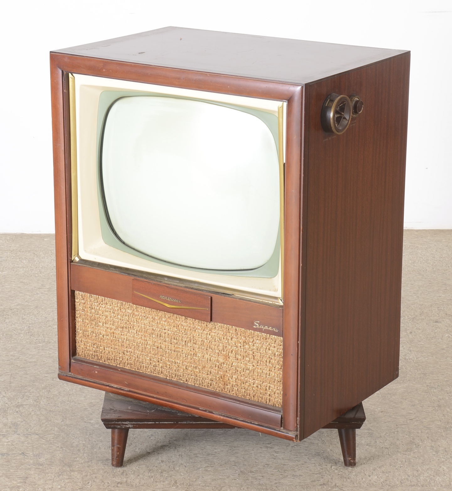 RCA Victor Super Television Model 21-1-7385