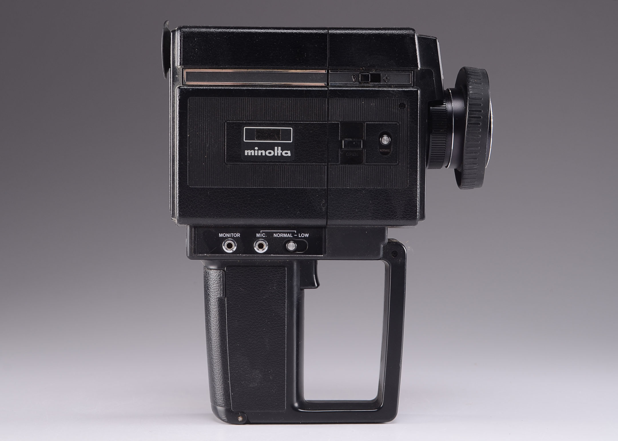 Minolta XL-440 Movie Camera