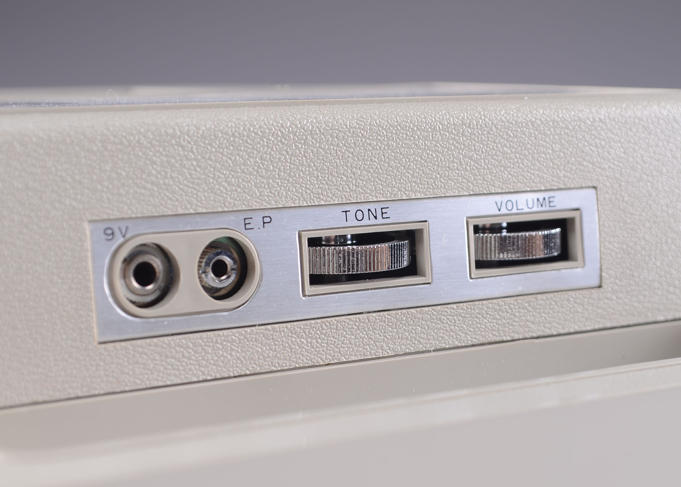 Sun Mark 8 Track Portable Tape Player