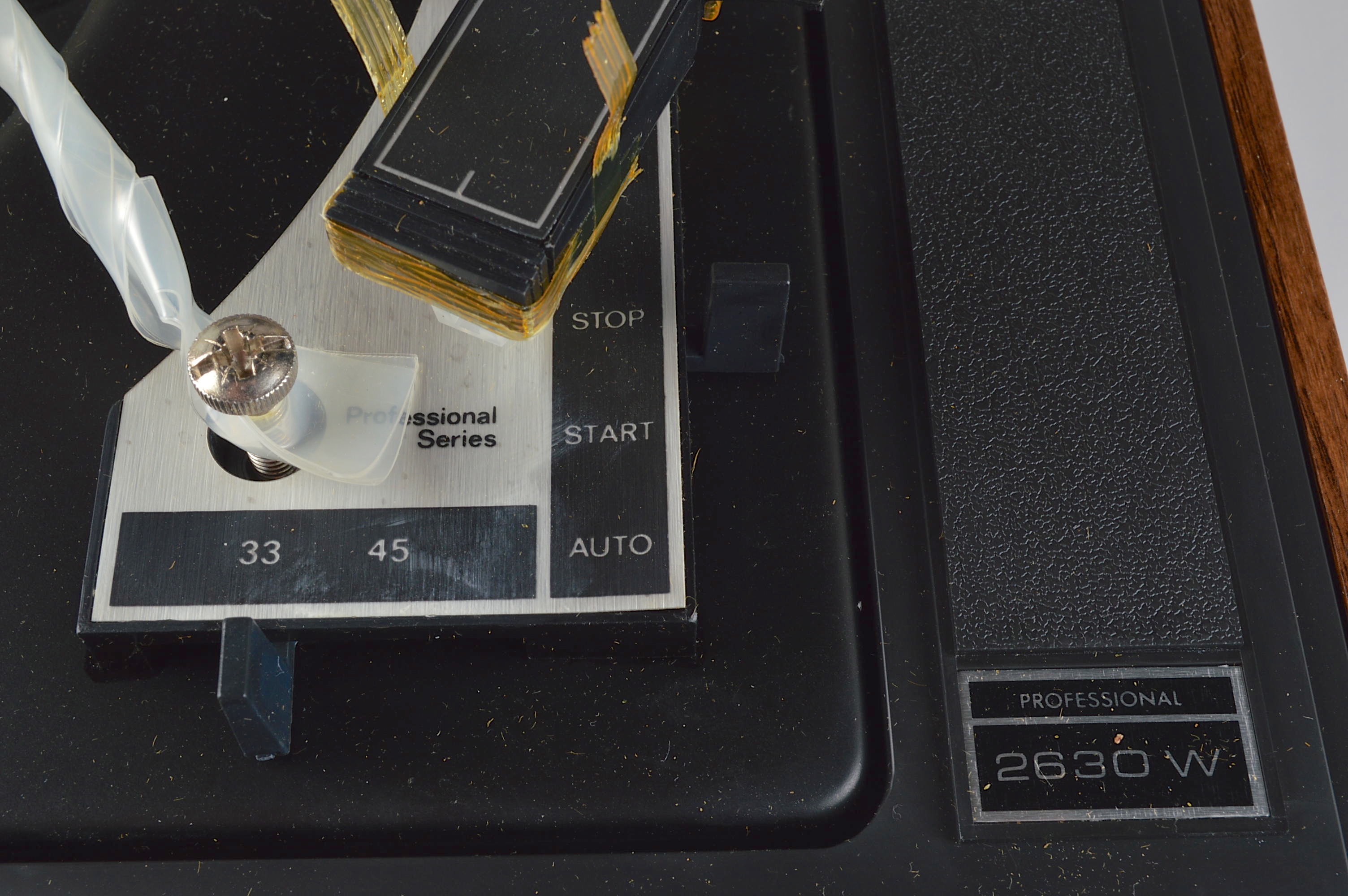 BSR McDonald Automatic Turntable, Model 2630W