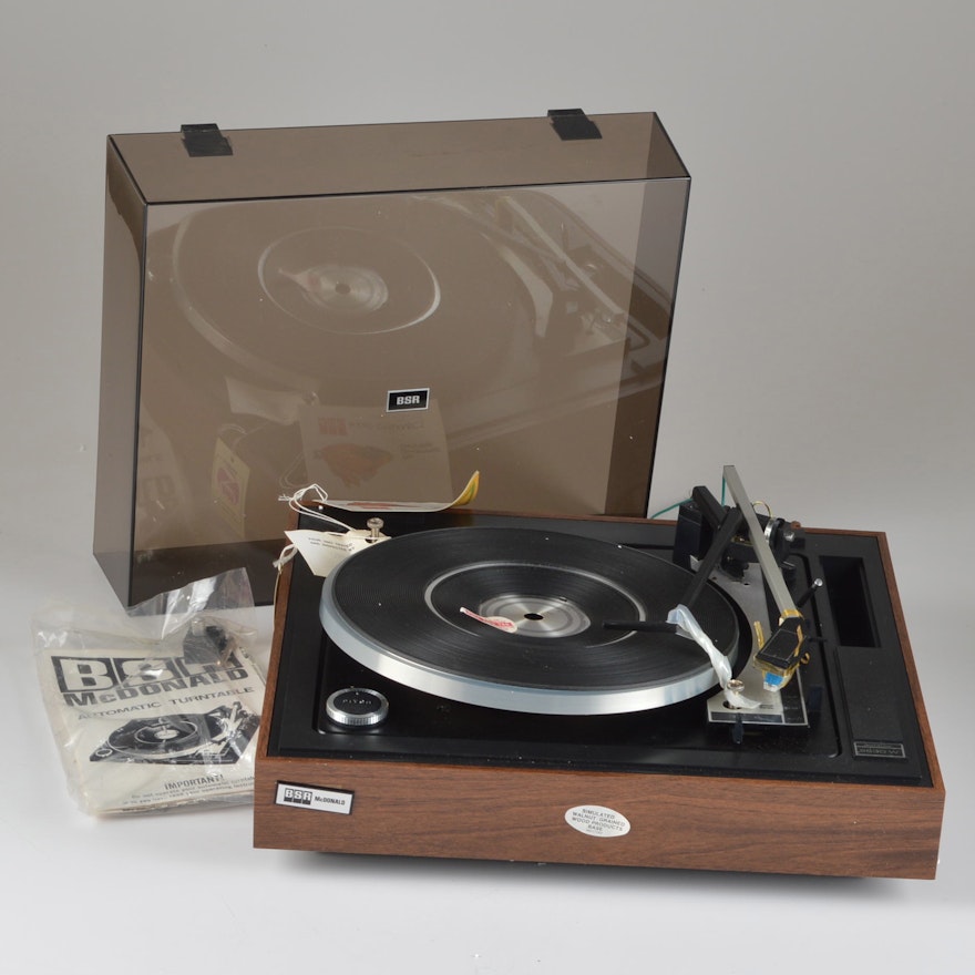 BSR McDonald Automatic Turntable, Model 2630W