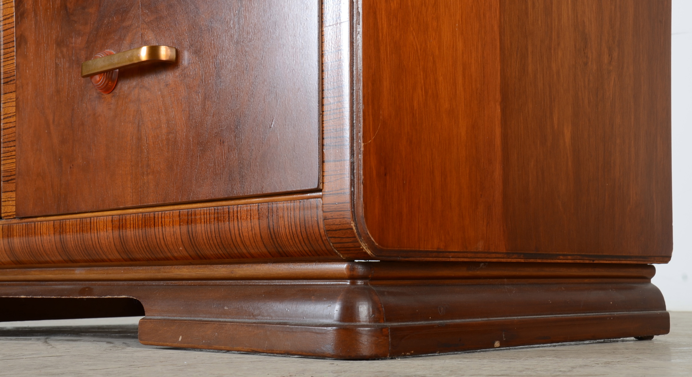 Art Deco Men's Walnut Waterfall Wardrobe