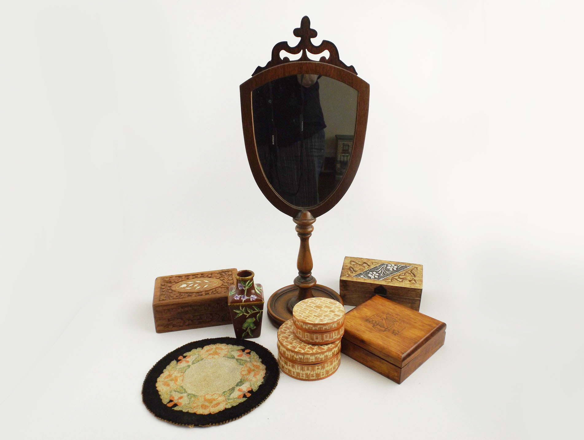 Vintage Collectibles, Baskets, Boxes