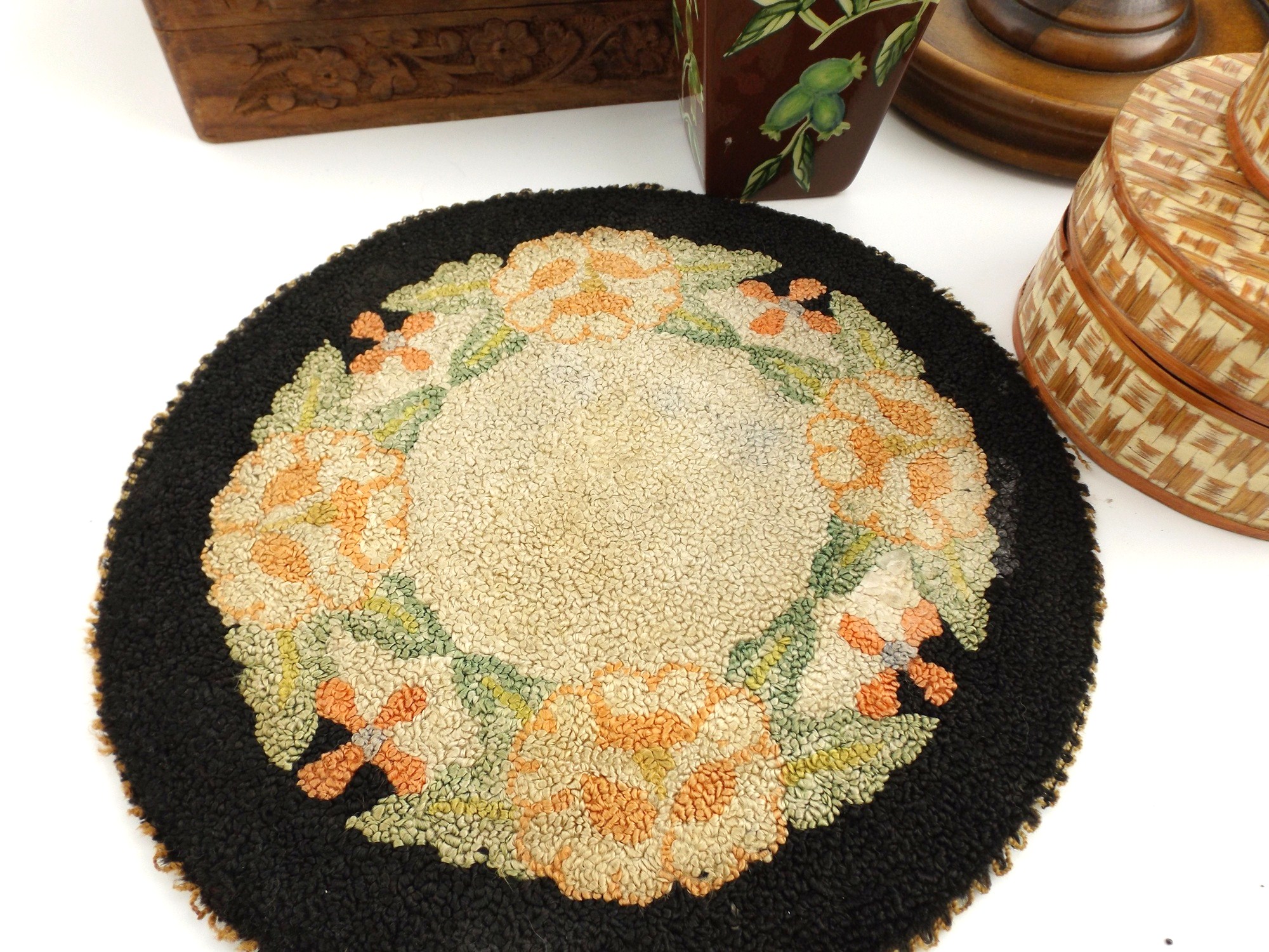 Vintage Collectibles, Baskets, Boxes