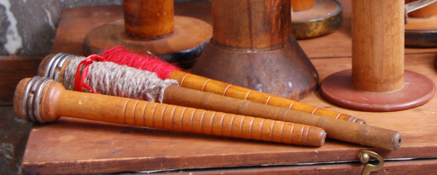 Wood Chest/Cabinet and Five Wood Spools with Three Bobbins