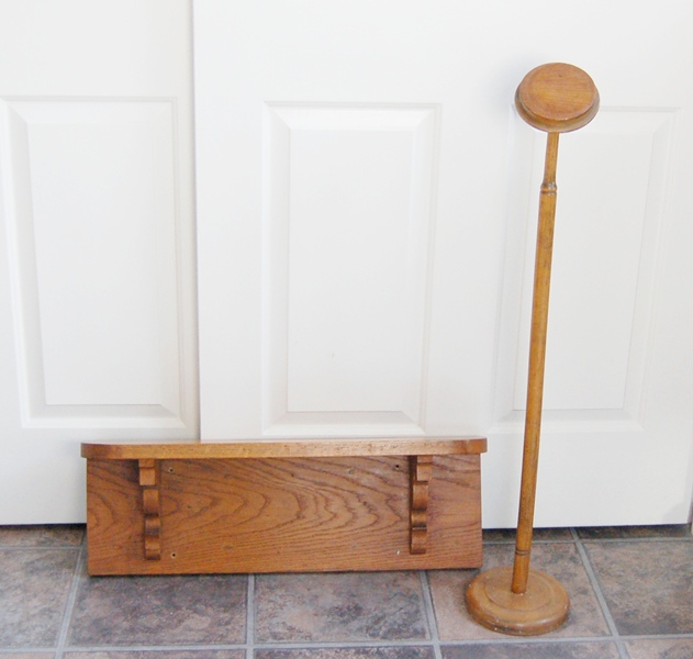 Oak Shelf and Hat Rack
