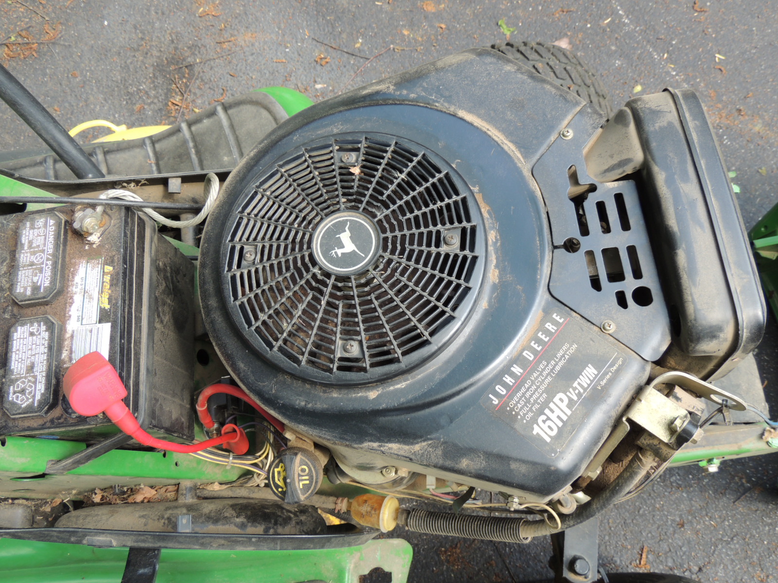 John Deere LTR166 Riding Mower